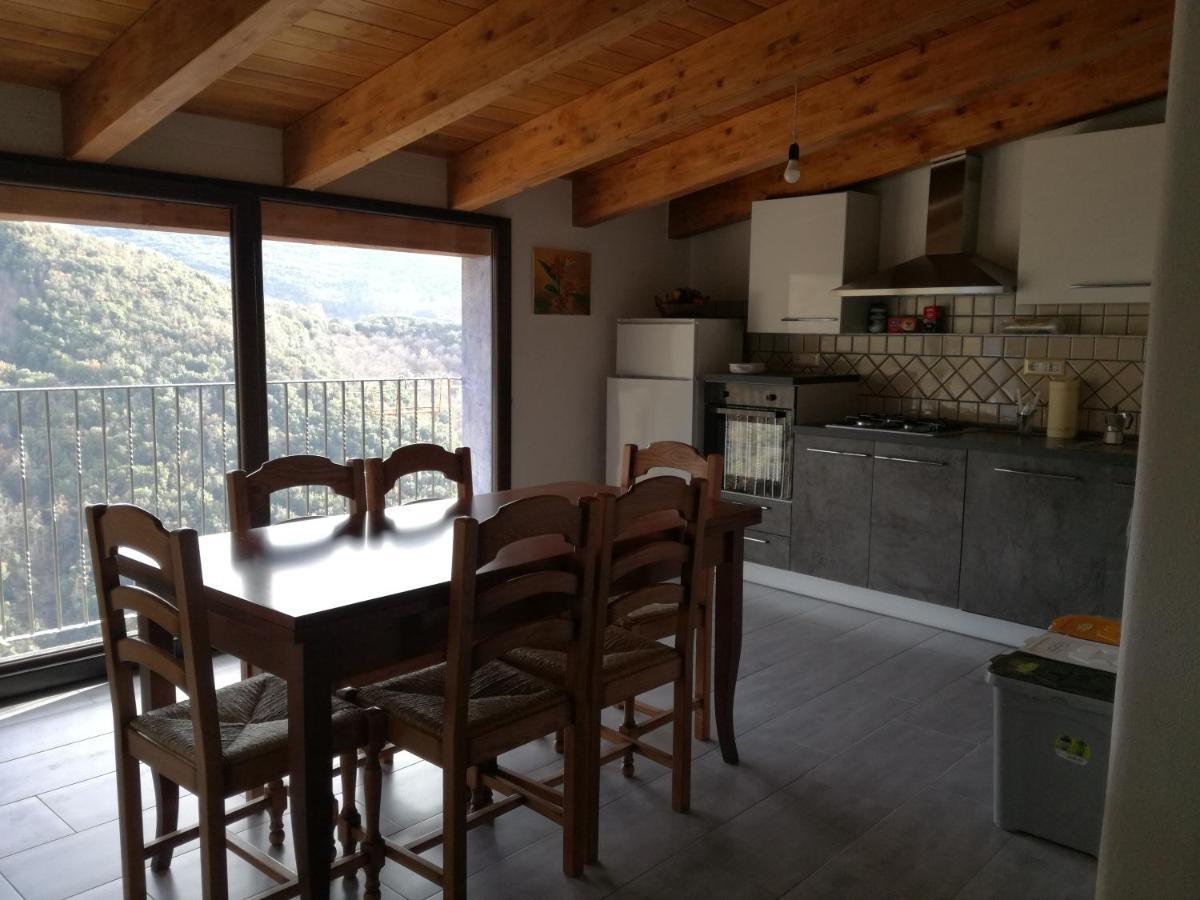 Da Lisa Apartment Desulo Екстериор снимка